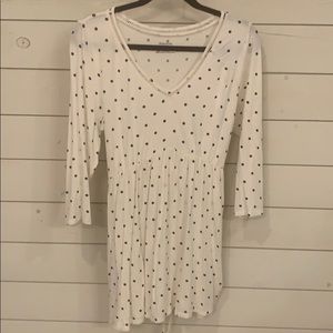 Motherhood maternity 3/4 length polka dot blouse